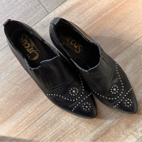 Helena Booties - Picture 1 of 4